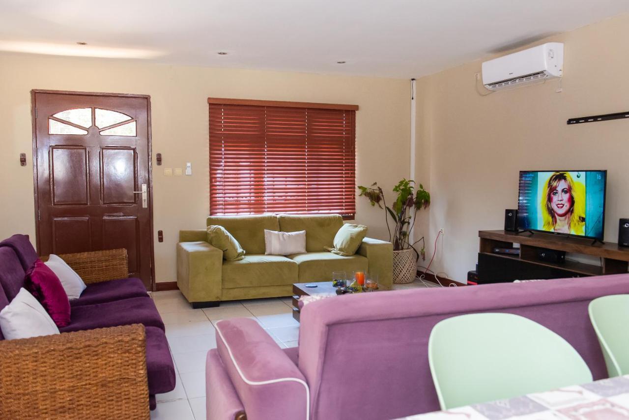 Casa Da Noleen Matola Екстер'єр фото